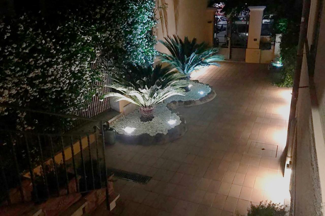Nomentana House Apartment Rome Bagian luar foto